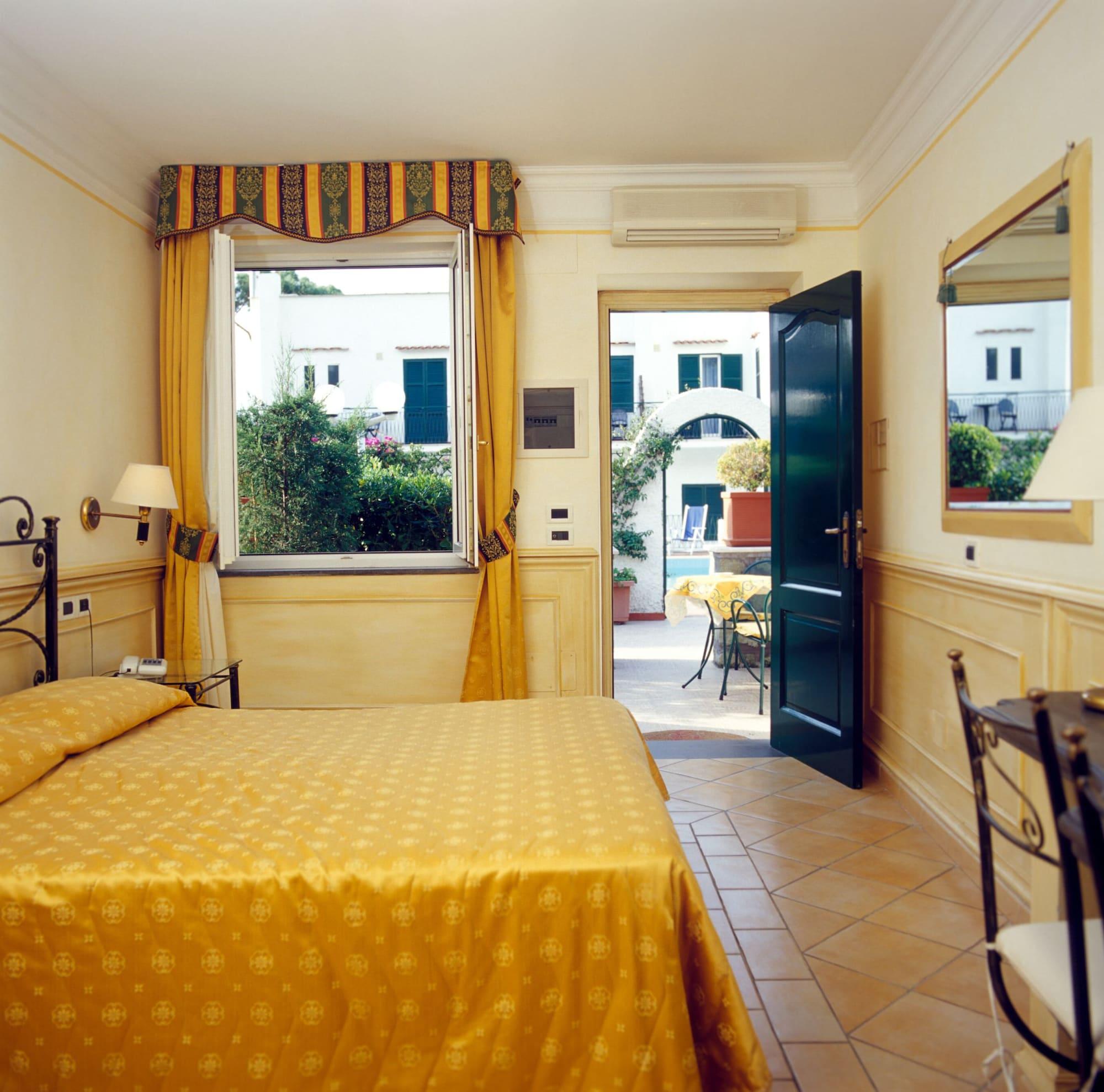 Hotel Lord Byron Forio di Ischia Buitenkant foto