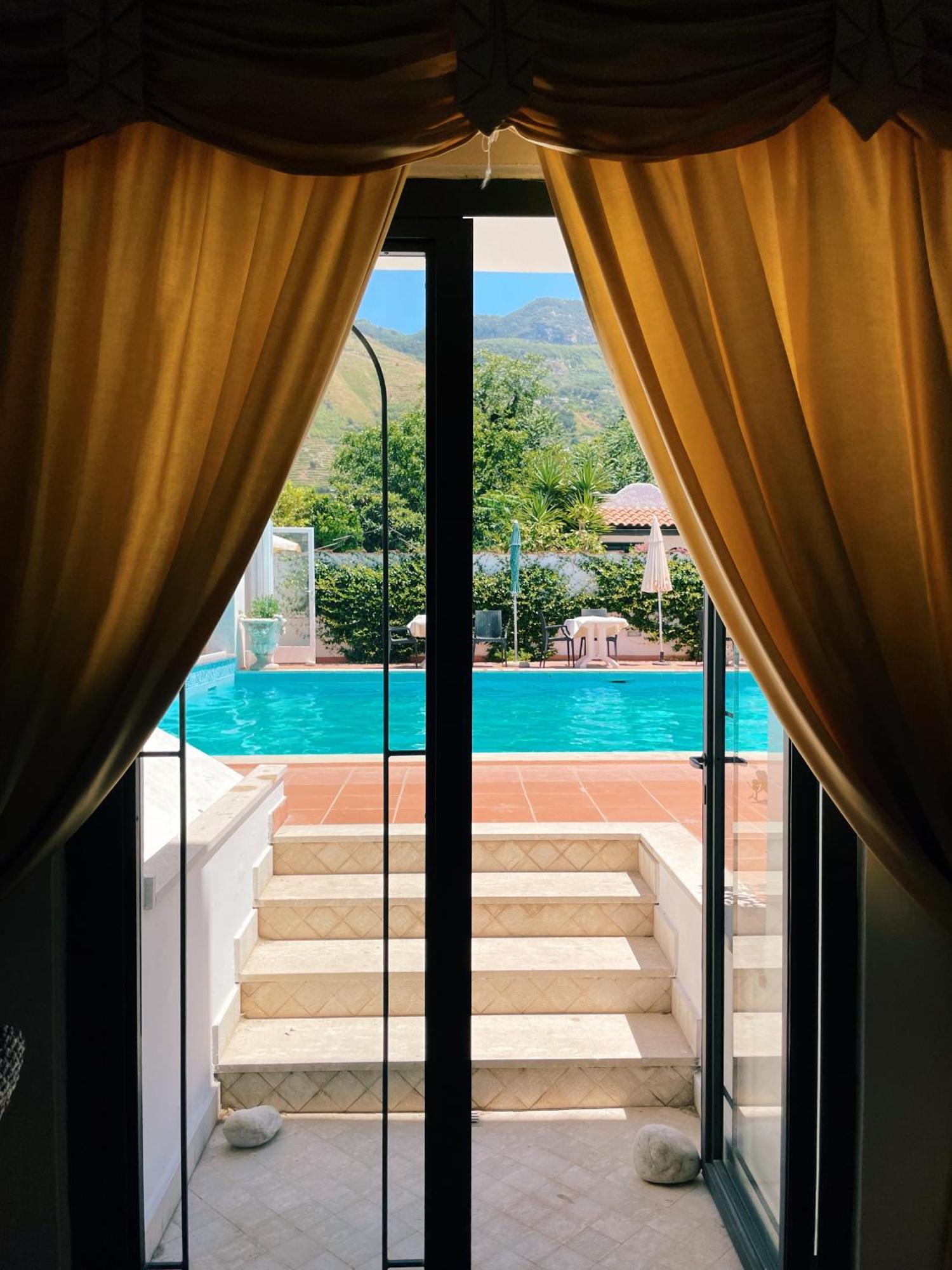 Hotel Lord Byron Forio di Ischia Buitenkant foto