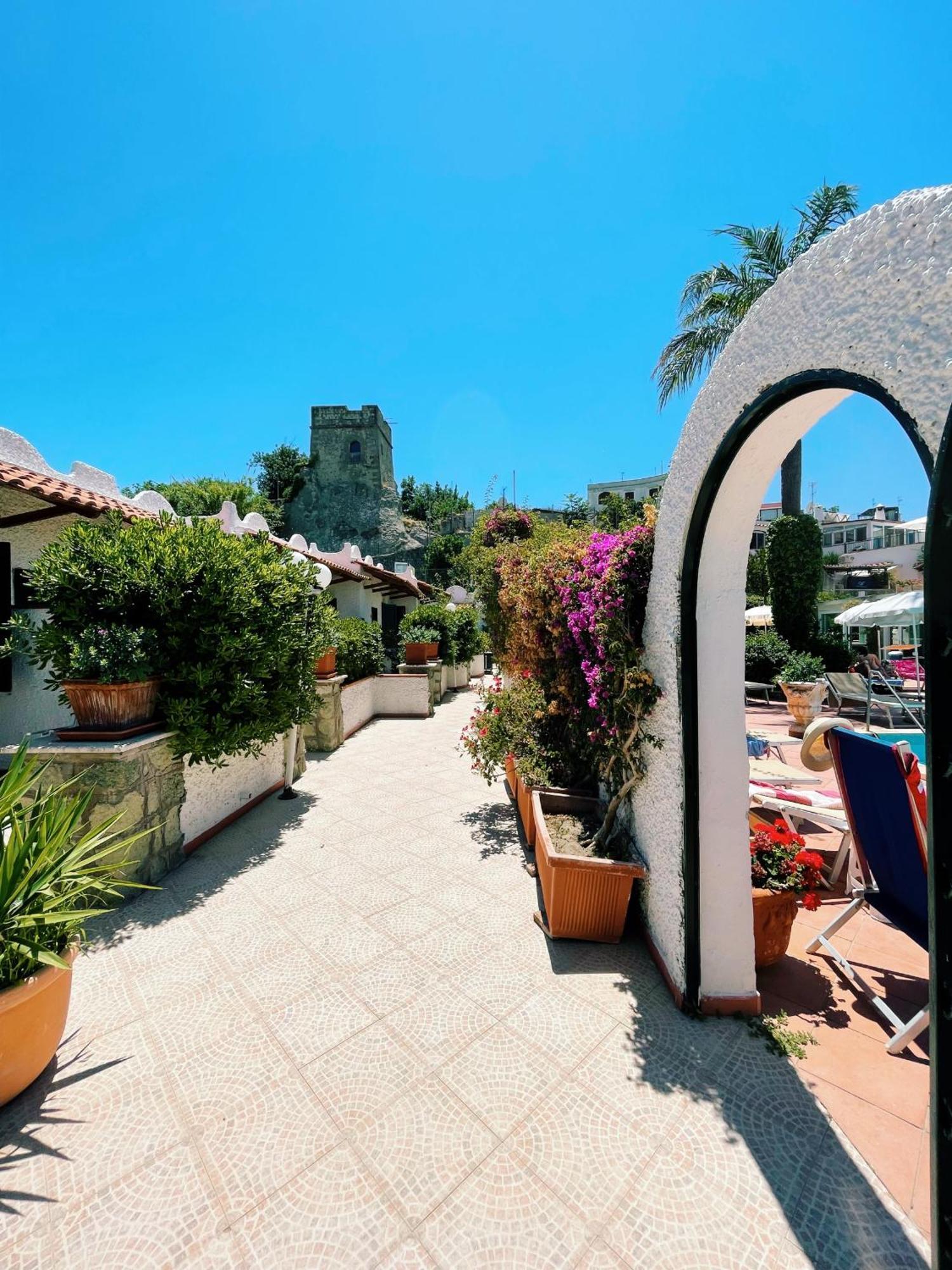 Hotel Lord Byron Forio di Ischia Buitenkant foto